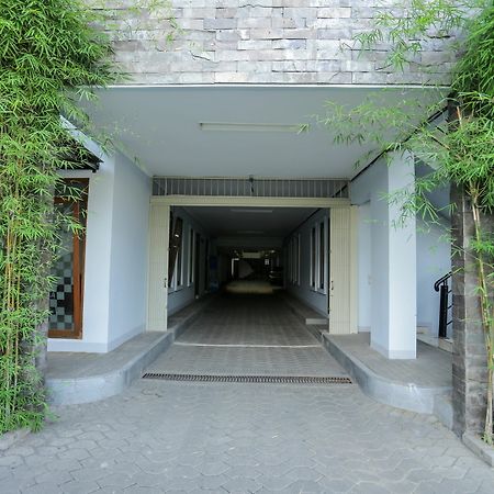 Reddoorz Near Sukajadi Hotel Bandung Buitenkant foto